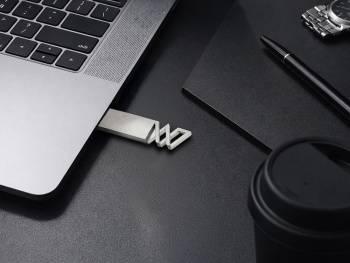 Флешка 32 ГБ USB 3.0 «Адорн»